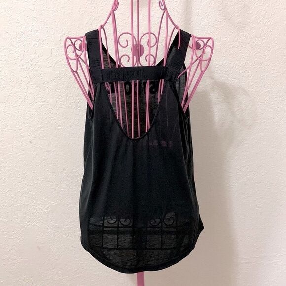 Nike black activewear tank top - Picture 4 of 16